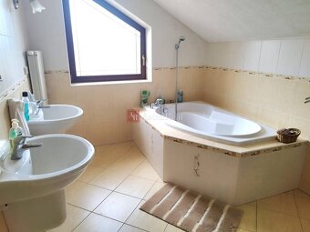 DOM na bývanie aj podnikanie, BANSKÁ BYSTRICA časť Pršiansk - 8