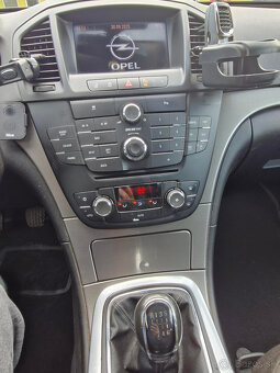 OPEL INSIGNIA SPORTS TOURER SW 96kW - 8