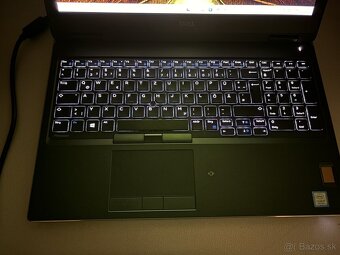 #109 - Dell 7530/i7 8850H/32GB RAM/4GB nVidia/512GB SSD - 8