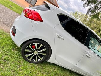 Kia ceed 1,6GDI Gold+ - 8
