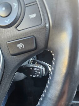 Predam: Toyota Auris 1.2 Turbo Active 2016 - 8