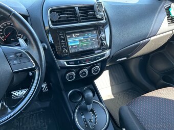 Mitsubishi ASX 2.2 DI-D Intense+ /4X4 /Automat /r.v.2017 - 8