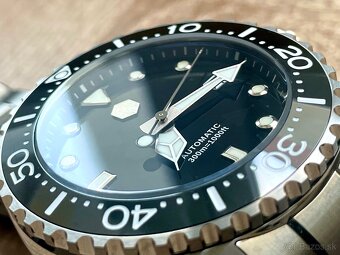 San Martin SN009-G-B (Grand Seiko homage) - 8