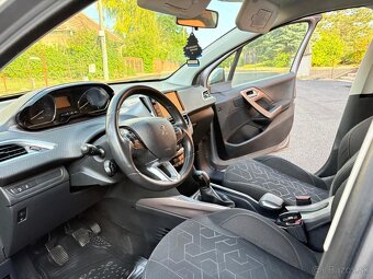 Peugeot 2008 1.2Vti Active - 8
