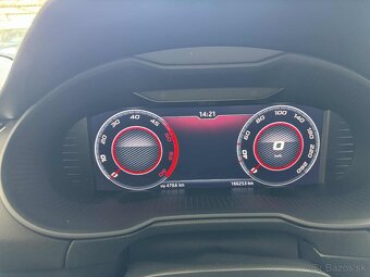 Škoda Octavia Combi 2.0 TDI RS DSG 4x4 - 8