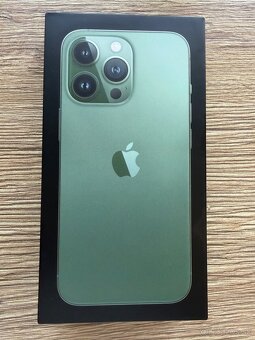 iPhone 13 Pro - Alpine Green - 8