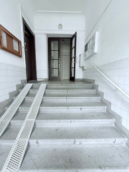 Prenájom dvojizbový byt Bezručova Bratislava. - 8
