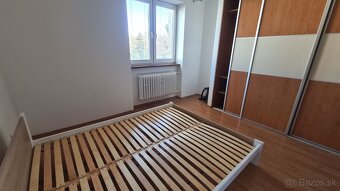 2-izbový byt s balkónom v najlepšej lokalite Dolného Kubína - 8