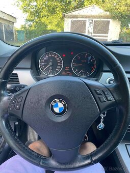 BMW e91 318d - 8