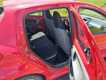 Toyota Aygo 1.0 VVT-i - 8