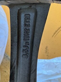 Elektróny audi so zimnymi pneumatikami 225/40 R18 - 8