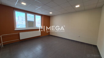 ZNÍŽENÁ CENA NA PRENÁJOM - Budova  v meste Humenné - 8