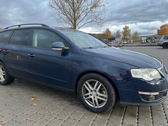 Volkswagen Passat B6 - 8