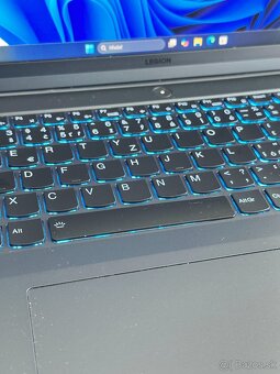 Herný notebook Lenovo Legion Pro 5 - 8