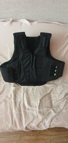 Predam jazdecke  vesty - 8