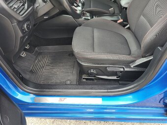 Ford Focus ST.line - 8