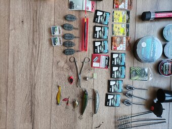 Rybárske potreby - 8