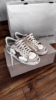Golden Goose 36 - 8