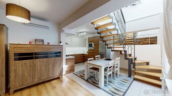 Prenájom 3 izbového zariadeného mezonetu s parkovaním, Hlavn - 8