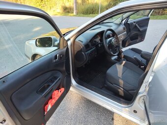Škoda octavia 1 2004  1.6 75kw - 8