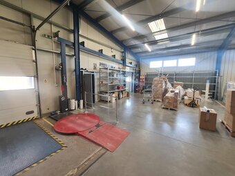 PRENÁJOM: ADMINISTRATÍVNY A SKLADOVÝ KOMPLEX V PRIEVIDZI - 8