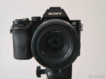 Predám digitalny fotoaparat SONY A7 - 8