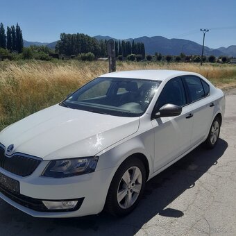 Škoda Octavia sedan 1, 6TDI - 8