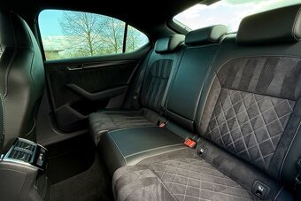 Škoda Superb 2.0 TDI DSG SPORTLINE VIRTUAL - 8