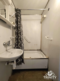 Na prenájom 1-izbový byt s balkónom v meste Šurany - 8