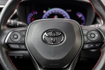 Toyota Corolla Combi 2.0Hybrid 112kW e-CVT GR Sport 10/2020 - 8