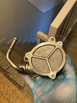 Originálne náhradné diely Mazda 2.2d - 8