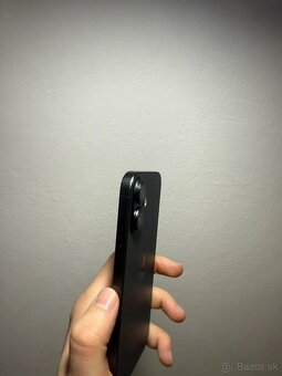 Apple iPhone 17 256GB Black - 8