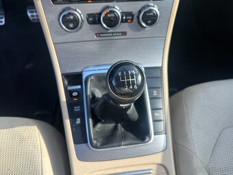 Volkswagen Passat B7 1.6tdi-rv:3.10.2012-Panorama-230tis km - 8