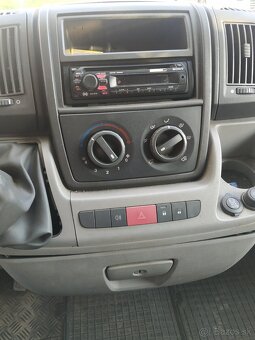 Predám Peugeot Boxer 2.2 , 88 kW , HDI rok 2010 - 8