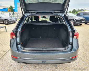 ŠKODA OCTAVIA COMBI 2.0 TDI STYLE 4X4 DSG - 8