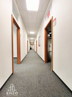MODERNÉ KANCELÁRIE TRENČIANSKA - od 100 do 800 m2 - 8