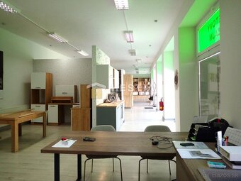 Veľký obchodný priestor 196 m2 s parkovacími miestami - 8