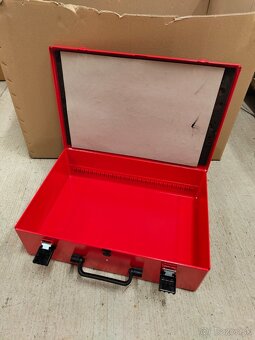 Predám kufre na náradie a spotrebný materiál Wurth/Dinzl - 8