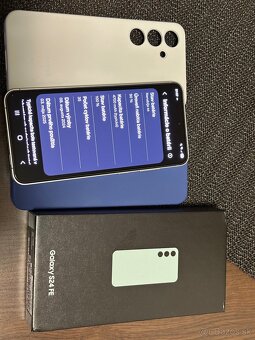 Samsung s24 fe 128gb farba mentová zelená - 8