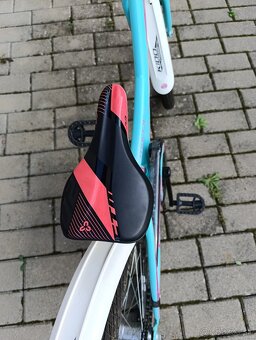 Dievčenský bicykel 20 - 8