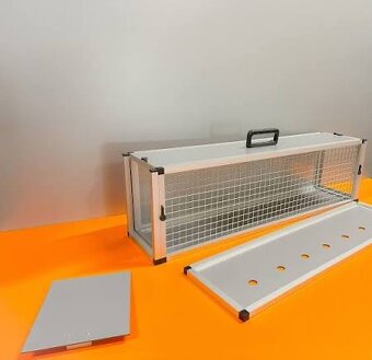 ARA ARARAUNA  samec - Teraz  zlava : -200,- EUR - 8