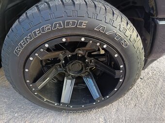 DODGE RAM 1500 LIMITED - 8