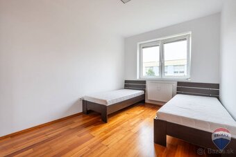 na prenájom nadštandardný 3 izbový byt Nová Dubnica - 8