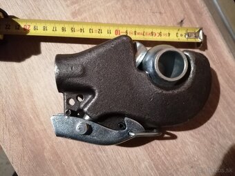 Predám hák, rýchloupinák do ramien hydrauliky, trojbodu, cbm - 8