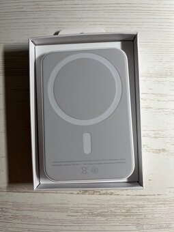 Apple MagSafe bezdrôtová nabíjačka - 8