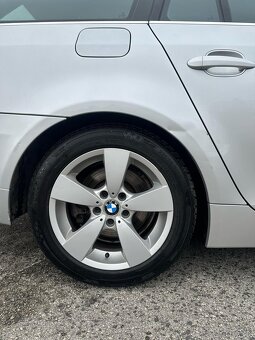 BMW E61 525 IX Touring - 8