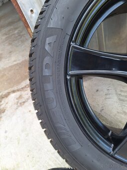 5x112 R17 215/55 - 8