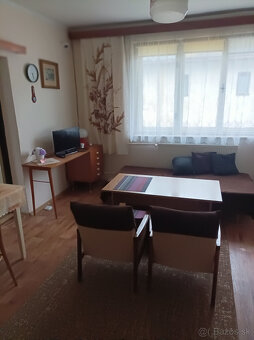 Rodinný dom – Stakčín, centrum, 820 m² pozemok, garáž - 8