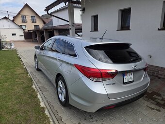 Hyundai i40 CW 1.7 CRDI - 8