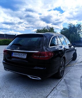 LUXUSNÝ 2020 MERCEDES COMBI C200D METALLIC BLACK FACELIFT - 8